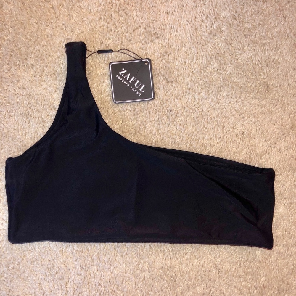 Zaful Black One Shoulder Bikini Top